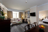 Premier Room (Siam Wing) (ห้องพัก+อาหารเช้า)